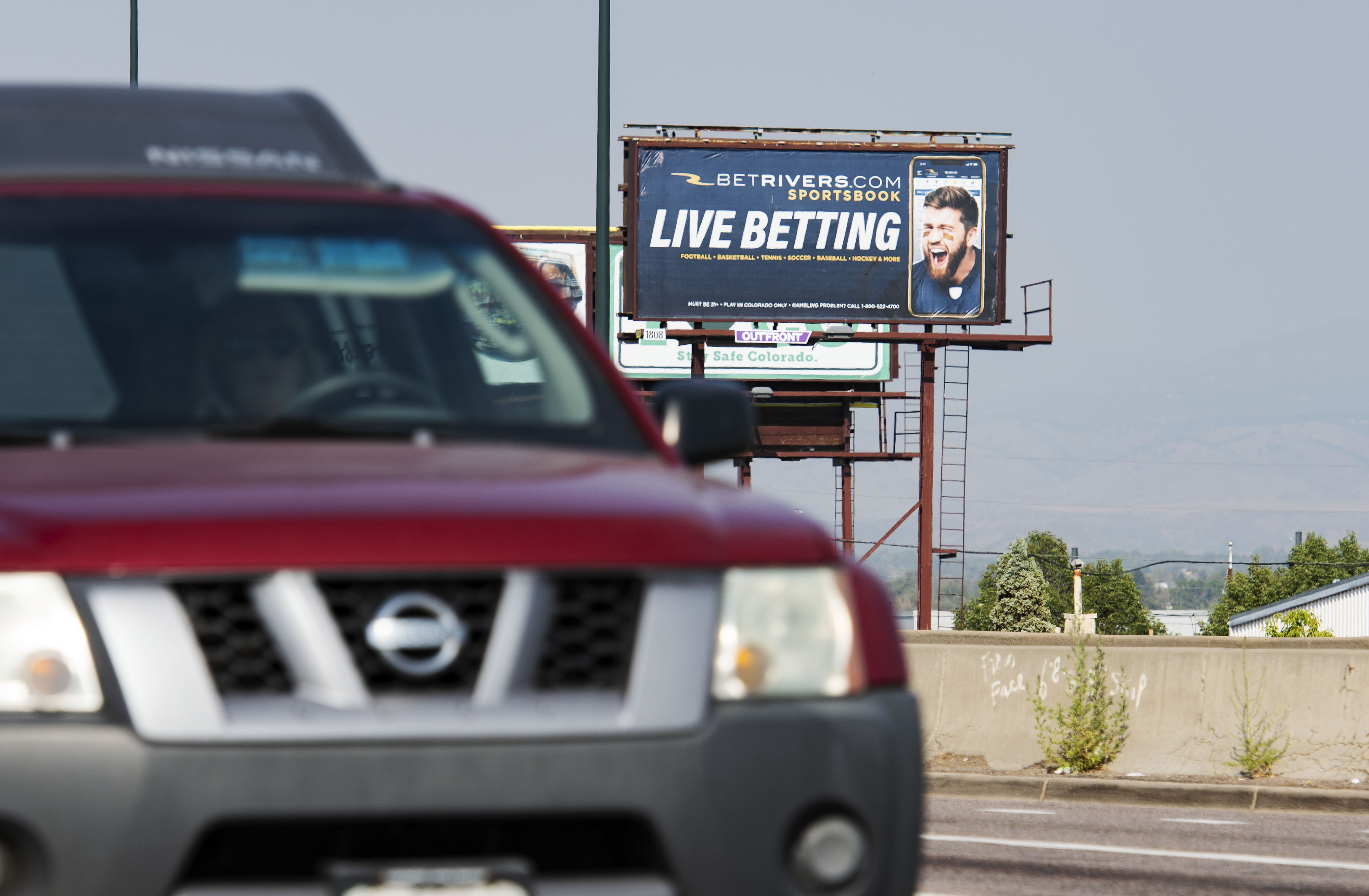 Colorado sports betting needs more regulation, audit finds The