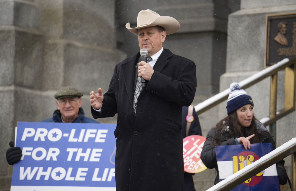 The Sunriser | Top Republican at Colorado Capitol to run against Boebert