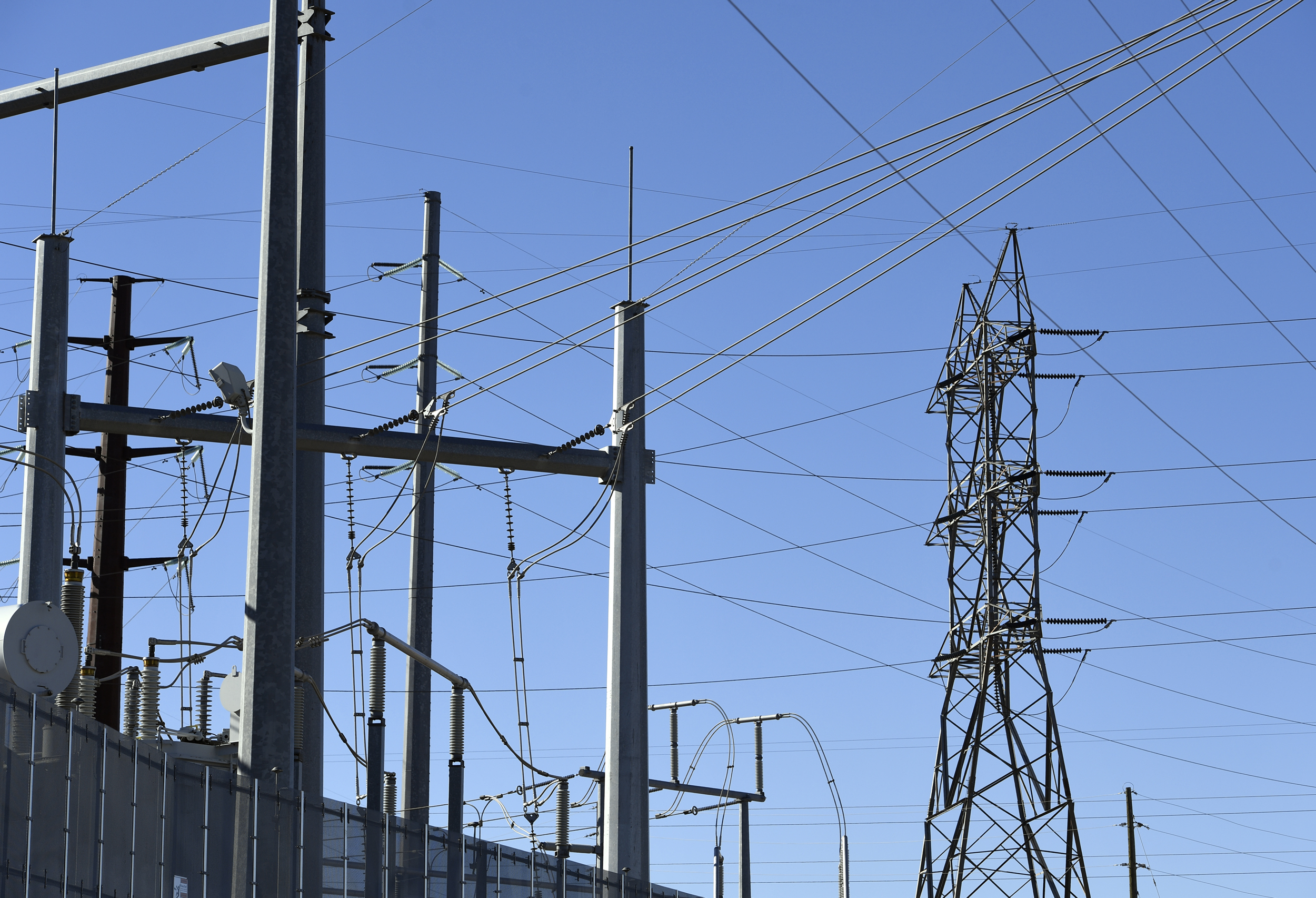 Here’s how to prepare for a possible Xcel power shut-off due to strong winds, dry conditions