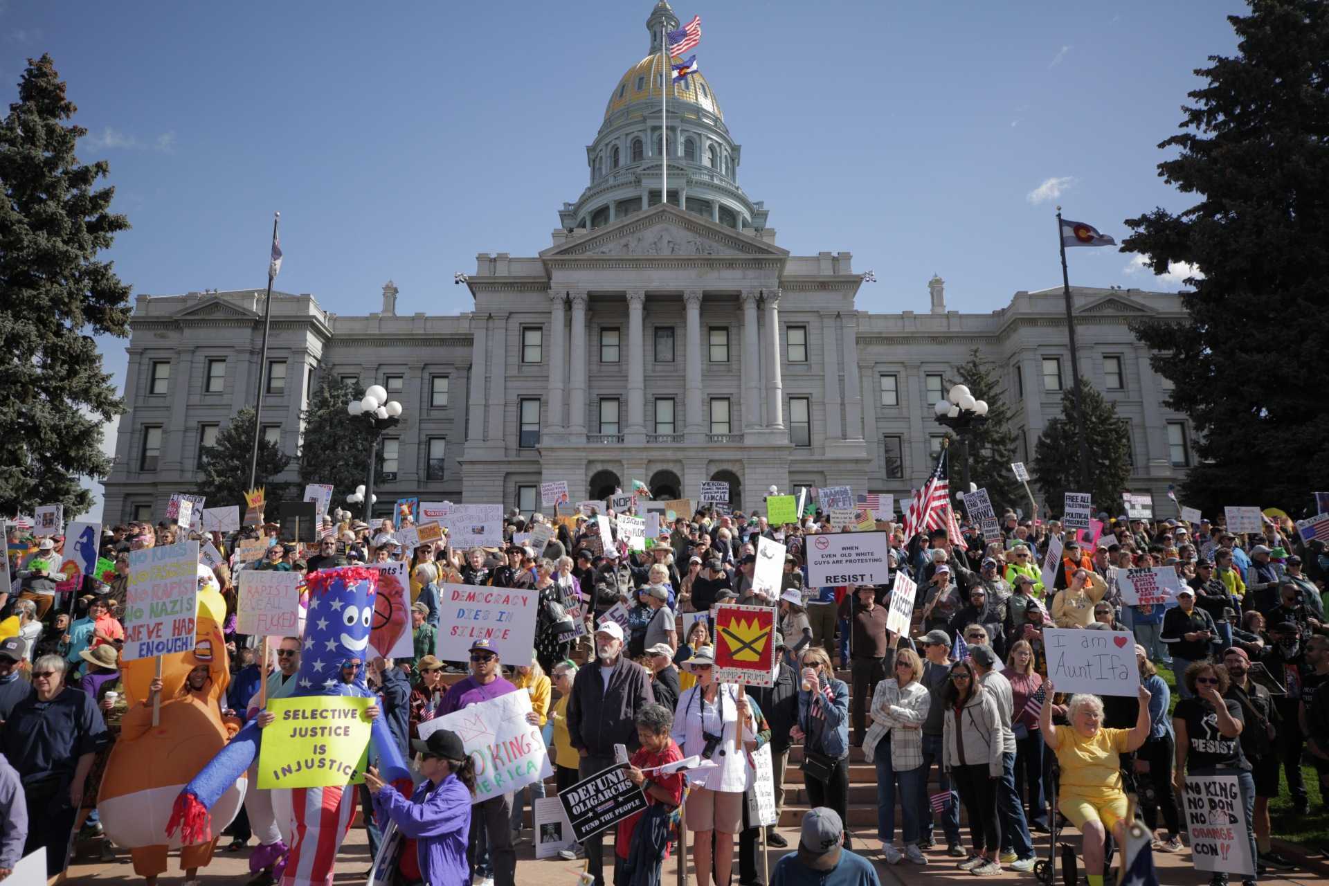Crowds turn out across Colorado for “No Kings” protest, seeing threats to democracy