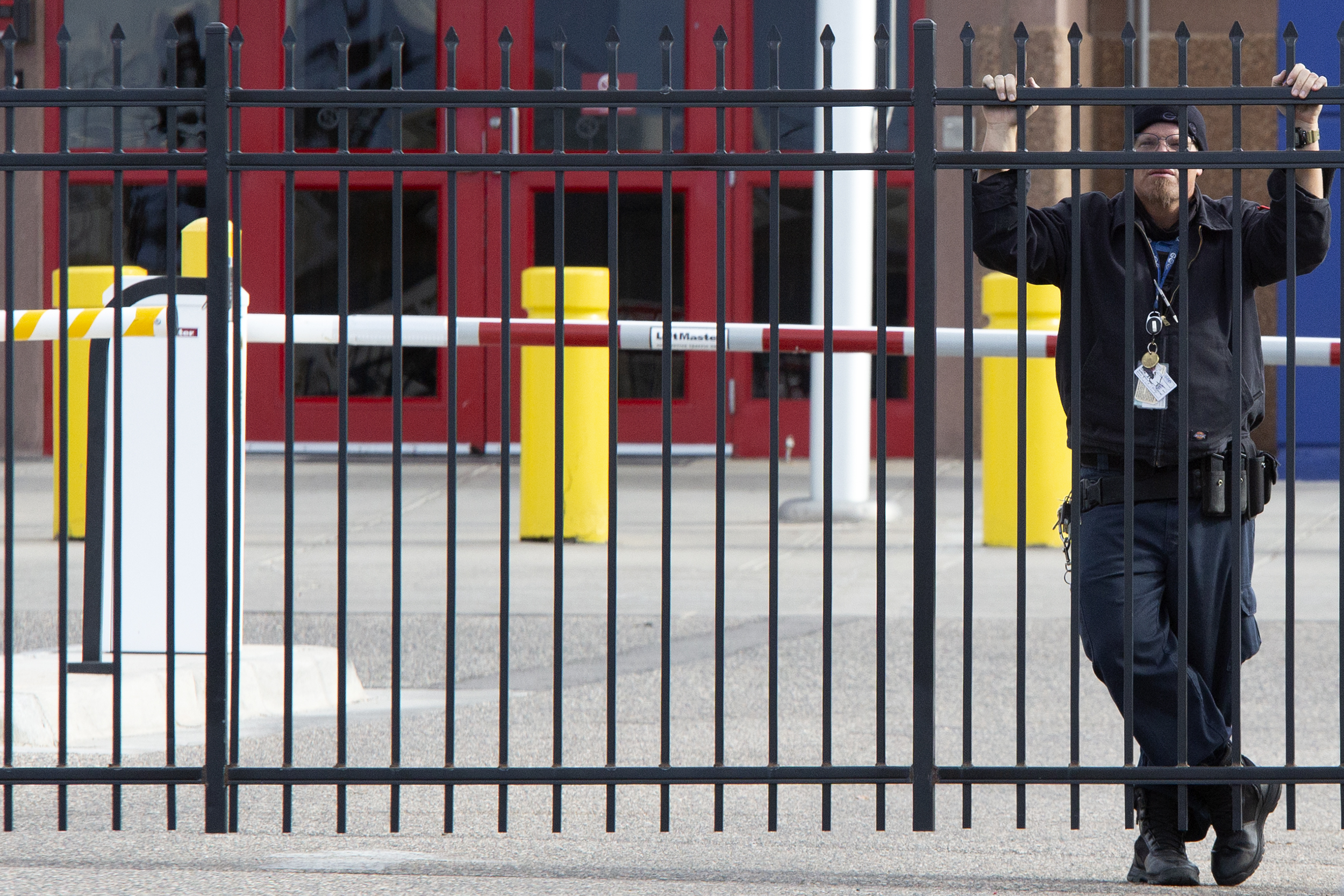 “They didn’t have a clue”: ICE agents struggle to answer questions about warrantless arrests in Colorado