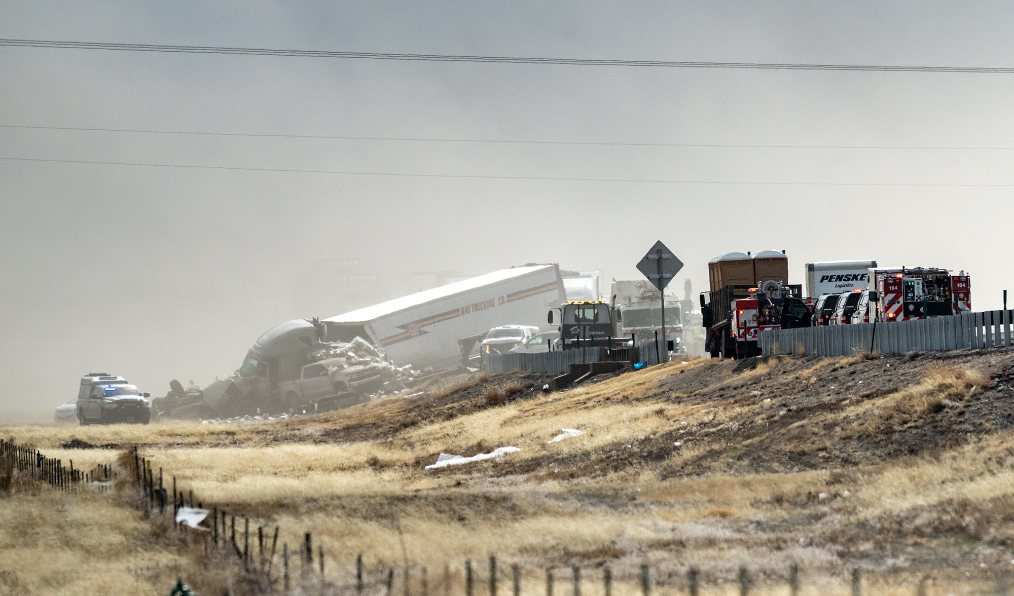 5 killed in 30-car vehicle pileup on Interstate 25 near Pueblo