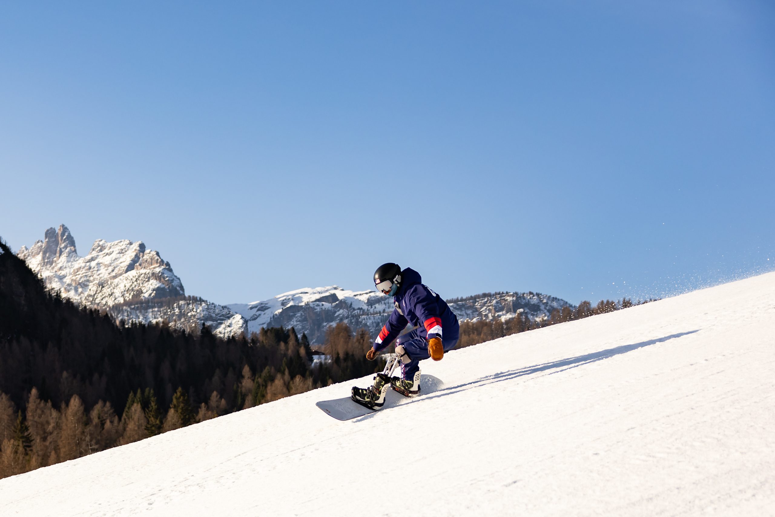 Colorado Springs snowboarder Noah Elliott carves path to gold at Milano Cortina Paralympics