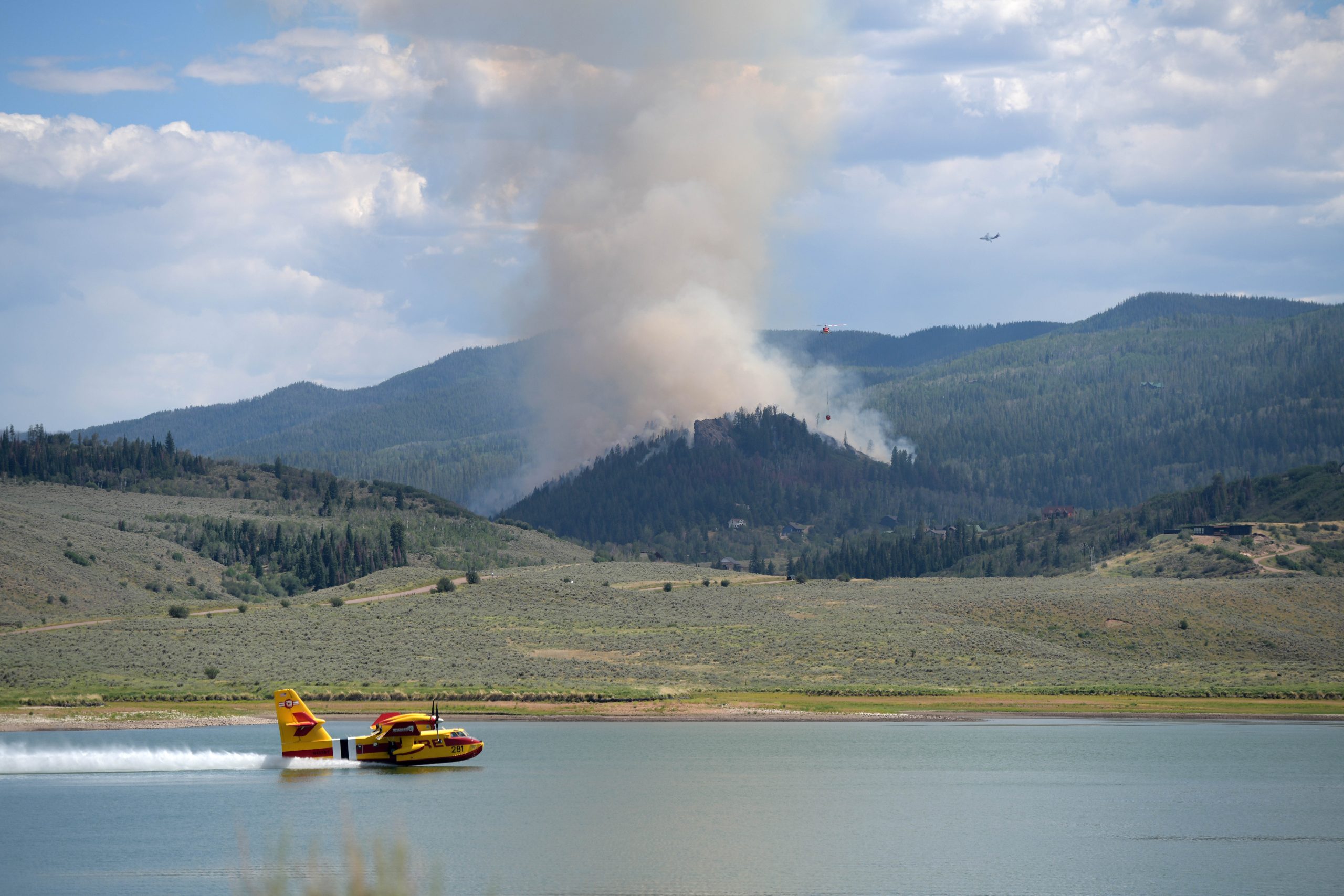 Pilot killed when aircraft fighting Gold Mountain fire near Ouray crashes into reservoir