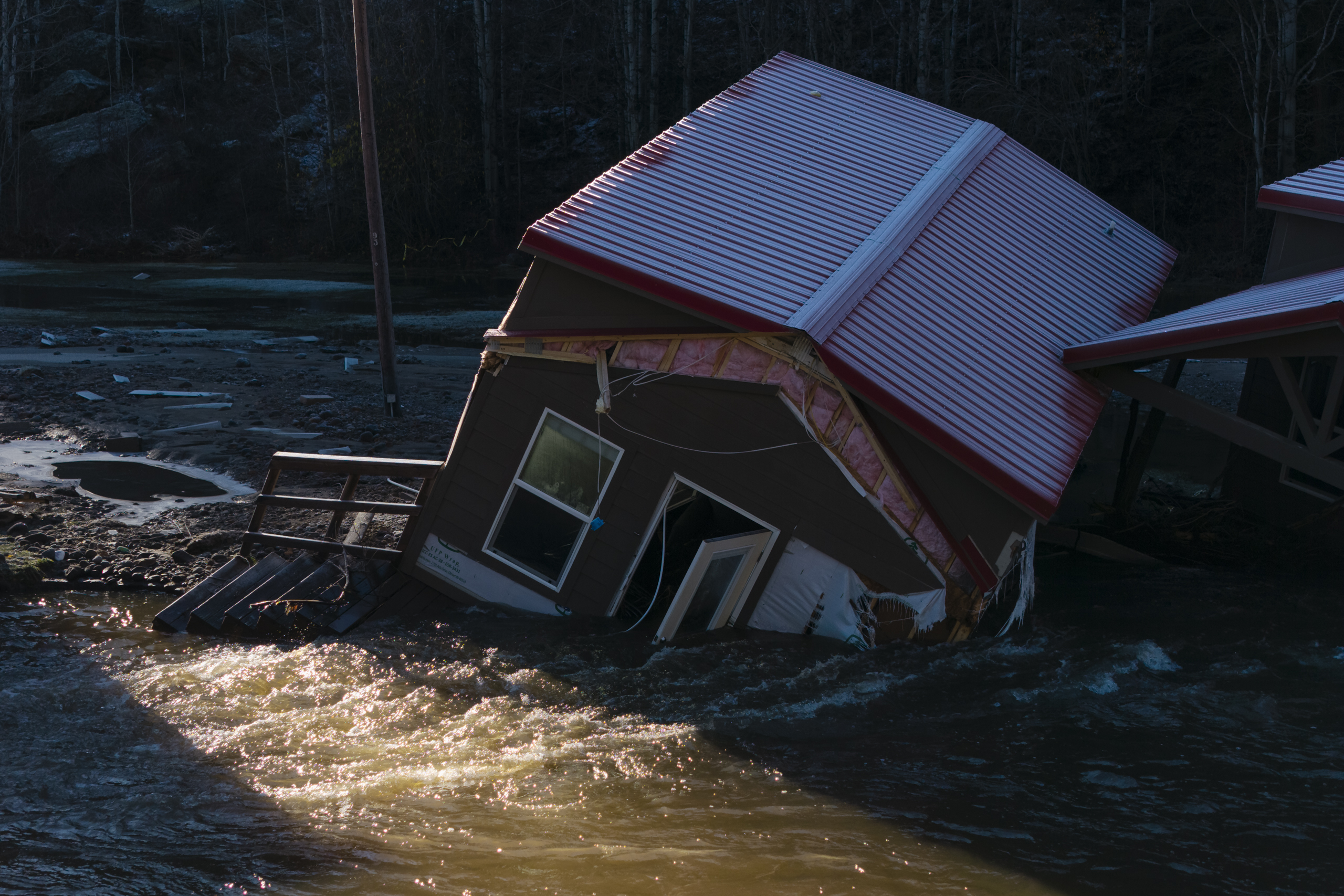Colorado National Guard rescues 28 people from floods